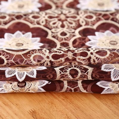 Transparant Tafelkleed Lotus Borduurwerk Europese Stijl Wateroplosbaar Kant Zoom Garen Hoes Wasbaar Tafelkleed Voor Theetafel 60 X 60CM wijnrode kleur