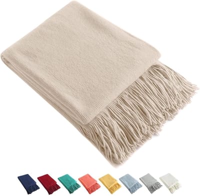Decoratieve Gehaakte Bedsprei met Fringes, Lichte Acrylic Dekentje, Zachte en Gezellige Tassel Plaid voor Sofa en Bed, Beige, 128 x 152,4 cm, Ideaal voor Woonkamer en Slaapkamer
