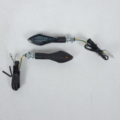 Paire de Clignotant Led HUNTER Noir mat fumé Chaft pour moto YAMAHA IN201