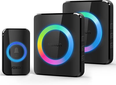 VOXON Draadloze deurbel, 400 m bereik, draadloze deurbel, set met 2 plug-in-ontvangers en 1 zender, IP65 waterdichte deurbel, voor buiten, 60 melodieën, deurbel, RGB-licht (zwart)