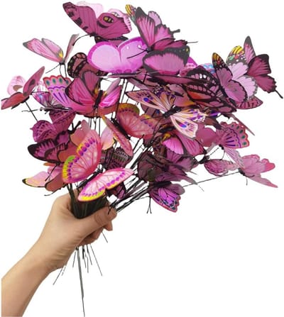 Rikyo 3D vlinder tuin spel decor, 10 inch PVC vlinder tuin decor voor buiten, schudkop kunstmatige vlinders voor boeket buiten muur gazon pad plant pot bloem bed tuin decor (50, roze)
