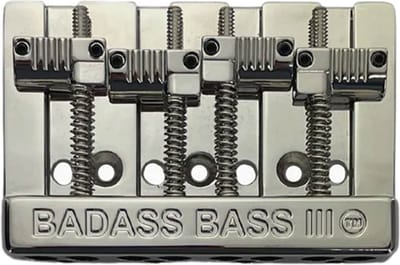 Allparts BB3343001 Leo Quan Badass III™ 4-snarige Basbrug met Gegroefde Zadels - Nikkel
