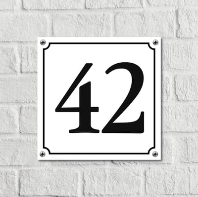 Huisnummerbord Wit Dibond Deluxe - Nummer 42 - incl. bevestiging | - naambord - nummerbord - voordeur