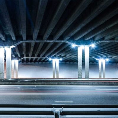 HOFTRONIC - Luxor - LED breedstraler - 100 Watt - 160 lm/W 16000 lumen - 6400K Neutraal wit licht - IP65 Waterdicht - LED Schijnwerper met LumiLeds - Extreem efficiënt - 5 jaar garantie - LED Floodlight