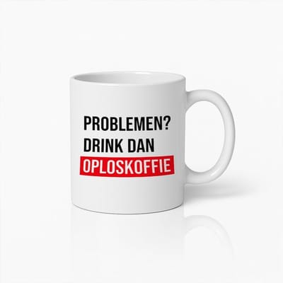 Grappige “Problemen? Drink Dan Oploskoffie” Witte Mok 330 ml – Nederlandse Humor Koffiemok – Uniek Cadeau voor Koffieliefhebbers & Collega’s