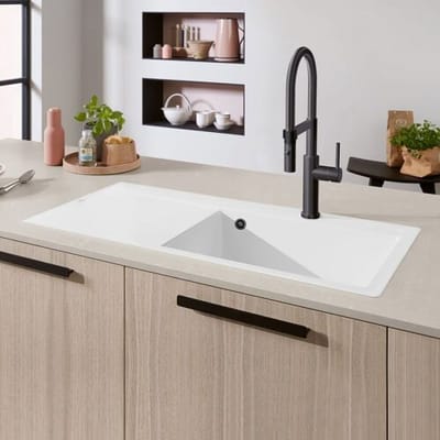 Villeroy & Boch Subway Style 60 flat, drain, manual operation, basin on the right 33611FR1