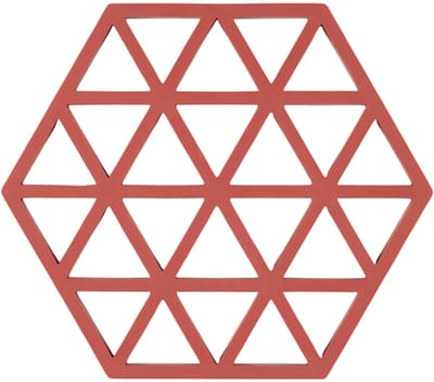 Zone Denmark Pannenonderzetter Triangles – Onderzetters Pannen – Hittebestendig tot 250°C – Vaatwasserbestendig – Siliconen – 16 × 14 × 0,9 cm – Burned Red