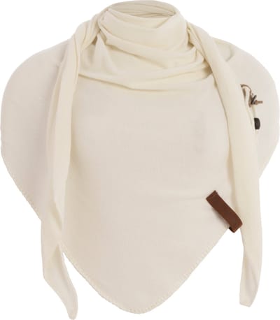 Knit Factory Lola Gebreide Omslagdoek - Driehoek Sjaal Dames - Katoenen sjaal - Luchtige Sjaal voor de lente, zomer en herfst - Stola - Wolwit - 190x85 cm - Inclusief sierspeld