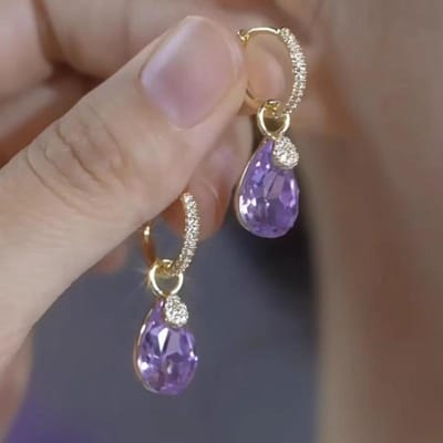 Boucle d'oreille en cristal goutte d'eau bleue Convient pour les boucles d'oreilles d'été Sens du design de tempérament