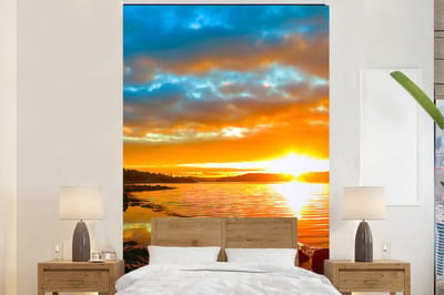 Behang - Fotobehang Zon - Landschap - Water - Bomen - Breedte 160 cm x hoogte 240 cm
