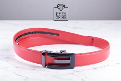 Rode lederen riem zonder gaatjes met automatische gesp voor heren ( model N035 )