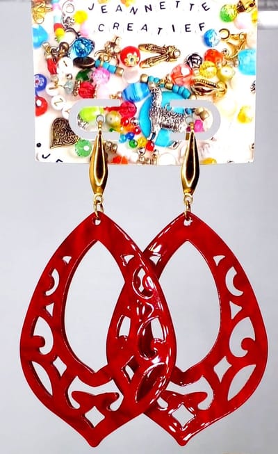 Jeannette-Creatief® - Resin - Barok Druppel Groot Rood - Rode Resin Oorbellen - Oorbellen dames - Rode Oorbellen - Cherryred - Kersenrood - Kersen - Donkerrode oorbellen - Oorbellen - Oorhangers - Gouden RVS Oorhaakjes - Sieraden - Moederdag
