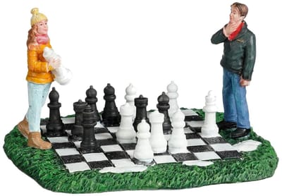 Luville - Outdoor Chess