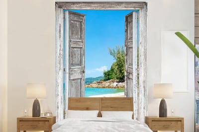 Behang - Fotobehang Strand - Doorkijk - zomer - Tropisch - Breedte 225 cm x hoogte 350 cm