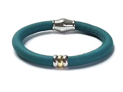 NIEUW! Jolla - dames armband zilver - leer - magneetsluiting - bedels - tweekleurig - Single Ladies - Turquoise