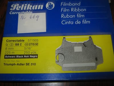 Pelikan schrijfmachinelint zwart GR 188C Triumph Adler 571505