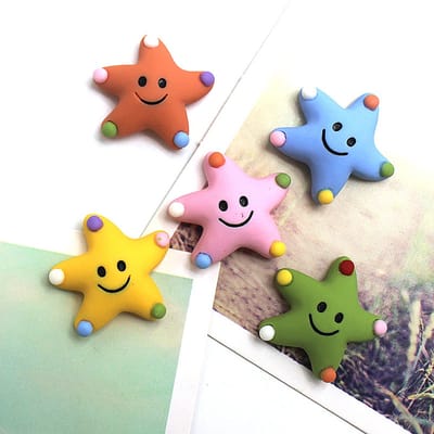 TLVX 5 stuks Ster Smiley Magneten 3D / Leuke Koelkast Magneten / Vrolijke Foto Magneet / Smile Whiteboard decoratie / Speel- en Leer Magneten / School / Boodschappenlijst / Notitie / Memo bord / Kantoor / Schoolbord / Magnetisch / Kleur Magneetjes