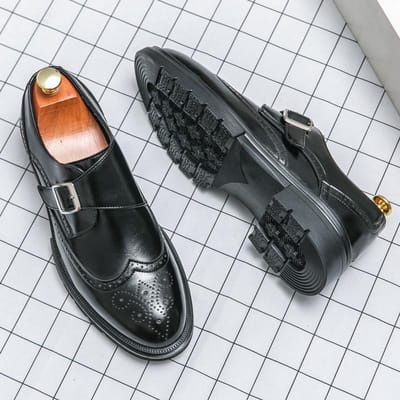 Casual leren schoenen heren Brits puntige neus zakelijk formele kleding werk leren schoenen kapper Koreaanse versie hoogteverhogende herenschoenen 43 black