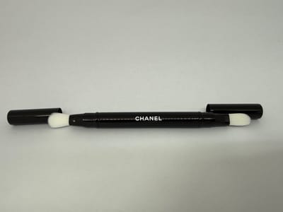 Chanel Uitschuifbaar Duo Correctiepenseel Chanel - Pinceau Duo Correcteur Rétractable N°105 Uitschuifbaar Duo Correctiepenseel
