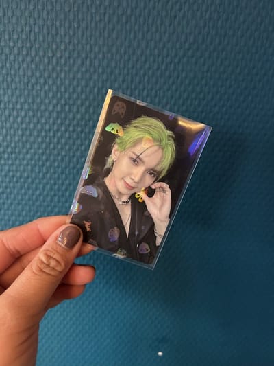 NachimBear K-Pop Holographic Aniteez Photocard Sleeves