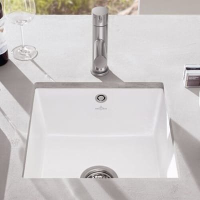 Villeroy & Boch Subway 50 SU undermount sink, drain set with manual override 332501R1