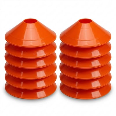 Cheqo® Trainingshoedjes - Voetbal Hoedjes - Markeringshoedjes - Markeringspionnen - Pionnen - Pionnetjes - Pylonnen - Pilonnen - Trainingspionnen - Voetbal Pionnen - Training Kegels - Slalom Pionnen - Parcours Pionnen