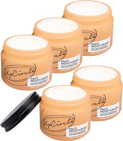 UpCircle - 99% Natuurlijk Moisturizer - Vegan - Voor Alle Huidtypes - Met Arganpoeder, Aloe Vera en Cacaoboter - 5 x 60 ml