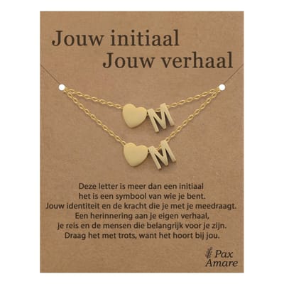 Letter M ketting + armband set op Cadeau Kaartje - Jouw initiaal, jouw verhaal - Goudkleurig Stainless Steel - Initiaal & Hartje Hanger - Pax Amare