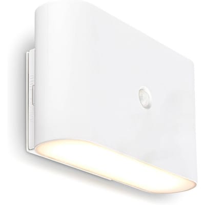 BRILONER Chet – LED Wandlamp oplaadbaar – zonder stroom & boren – met bewegingssensor – warm wit licht – met kleefpad – wit – 16 x 9,5 x 6,5 cm