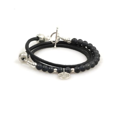 Heaven Eleven - Zwarte leren wikkelarmband met Onyx kralen