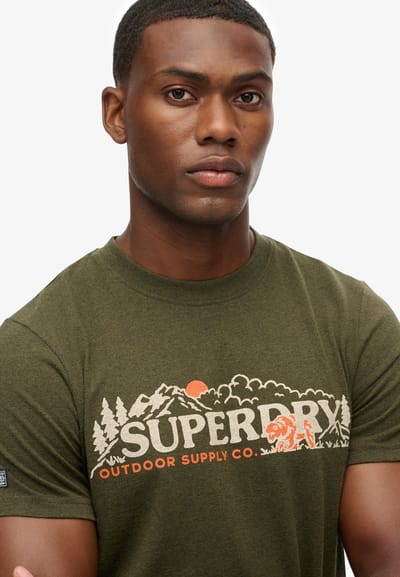 Superdry - Outdoor Scene T-shirt met relaxte pasvorm - Heren - T-shirts