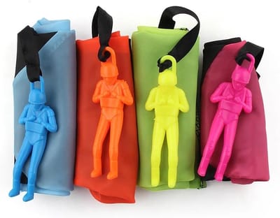 Speelgoed Parachutes - Gooien Vliegend - Buiten Spelen - Bevordert Teamwork - 4 stuks - Regenboog Kleuren