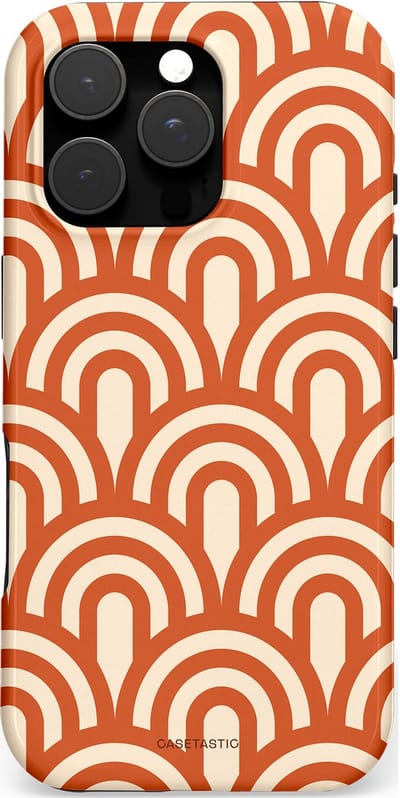 Casetastic hoesje geschikt voor Apple iPhone 16 Pro - MagSafe - Dubbellaagse bescherming - Oranje Bogen Parade - Fashion Case - Terracotta Crème
