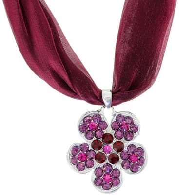 Behave® Ketting van zijde met bloemenhanger 40 cm - Nikkelvrij