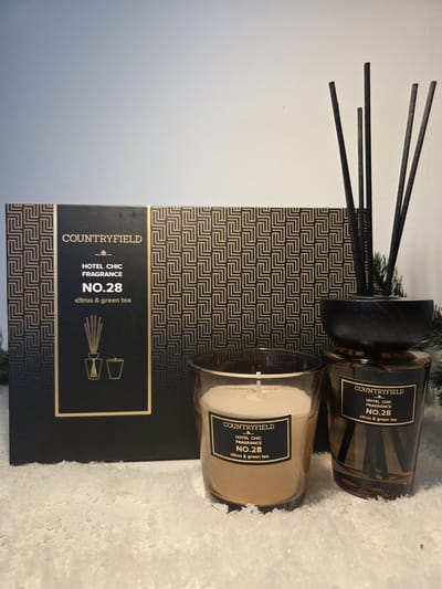 Countryfield Hotel Chic Fragrance NO.28-Giftset-Geurkaars+Geurstokjes