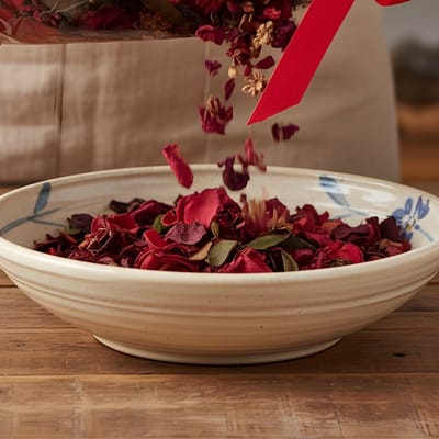 Luxe Geurende Potpourri rozen 190 gram - Strooidecoratie - Natuurlijke huisparfum rozenmix