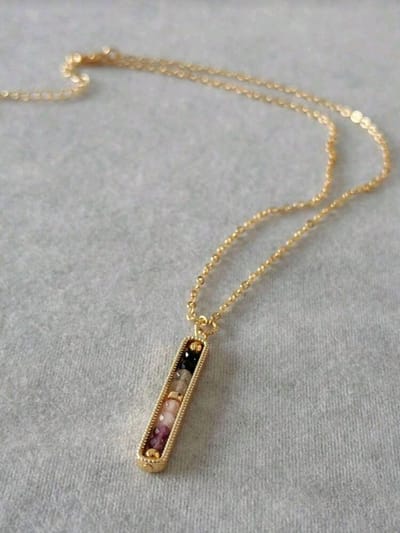 Mooi elegante en krachtige ketting Bescherming en Empathie - Rozenkwarts - Toermalijn - Labradoriet en Amethist