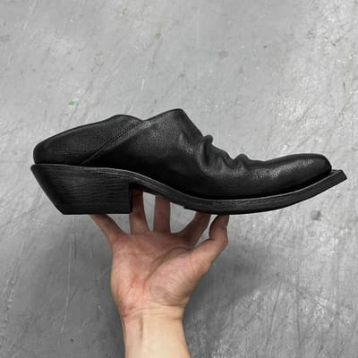 Omhoogstaande Kop Leer Eén Pedaal Loafer Pendelaar Platform Tovenaar Trendy Heren- en Dames Verhoogde Niche Casual Derby Schoenen 42 black