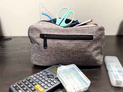Etui Jongens - Etui Meisjes - Etui Voor School - Unisex - Lichtgrijs