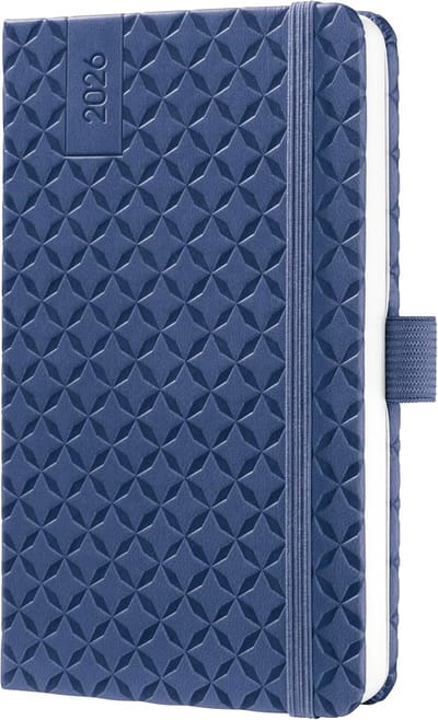 Famanu – Weekagenda 2026 A6 hardcover in klassiek blauw, compact formaat met duidelijke weekindeling voor dagelijks gebruik