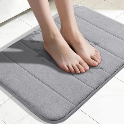 Traagschuim badmat — super zacht, waterabsorberend, antislip, snel droogt, wasbaar in de machine — voor bad en douche, home deco tapijt — woon - eetkamer tapijt achterzijde — 24 x 17 inch grijs
