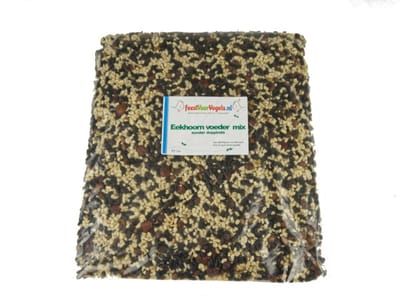 Feestvoorvogels Eekhoornvoedermix (zonder doppinda's) zak 2 kg.