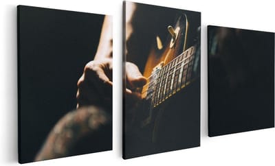 Artaza Canvas Schilderij Drieluik Man Speelt Gitaar - 120x60 - Foto Op Canvas - Canvas Print