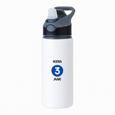 Hacebo® - Hoera 3 jaar waterfles met rietje zwart - Verjaardag - Jarigen - Verjaardagscadeau - peuter - Happy birthday - water fles - 650ML
