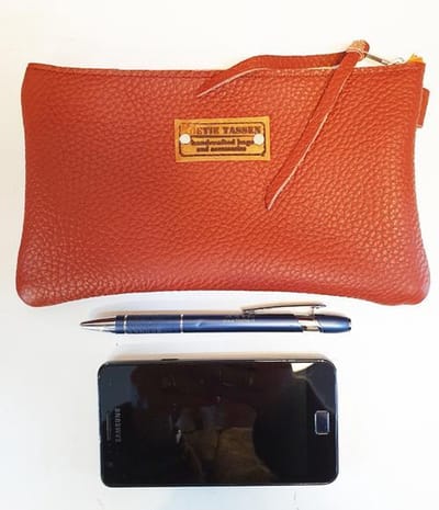 Toetie & Zo Handgemaakte leren Etui Oranje, terracotta, telefoontas, makeuptas, pennenetui, medicijntasje, leder