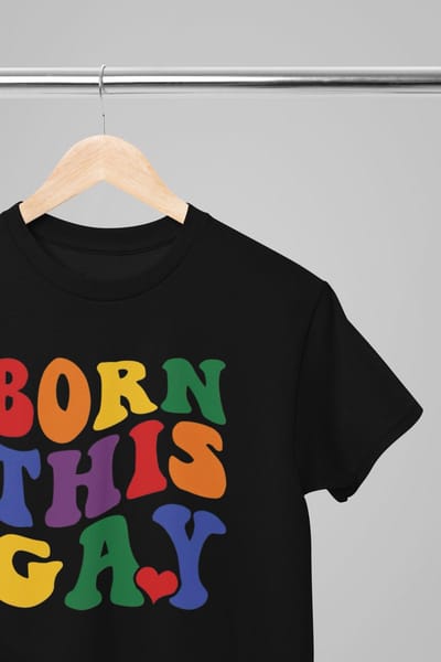Pride shirt - Born this gay - Wurban Wear | Gay pride | Pride kleding | Regenboog kleding | Pride | Pride vlag | Regenboog vlag | Regenboog | LGBTQ | LHBTI | Liefde | Transgender | Crossdress | Amsterdam | Rainbow | lgbt shirt | Zwart & wit