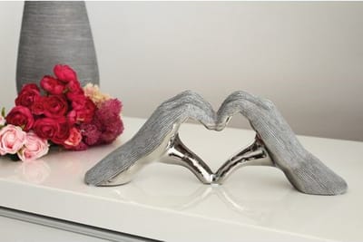 keramisch hand liefde valentijn love koppel handen decoratief beeld