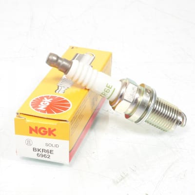 Bougie NGK voor Quad Polaris 330 Magnum 2003 tot 2013 BKR6E Nieuw