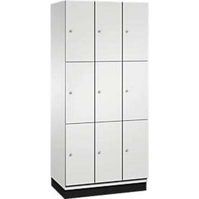 C+P Cambio lockerkast, 3 vakken, 9 vakken, met plint, B 900 x D 525 x H 1980 mm, lichtgrijs