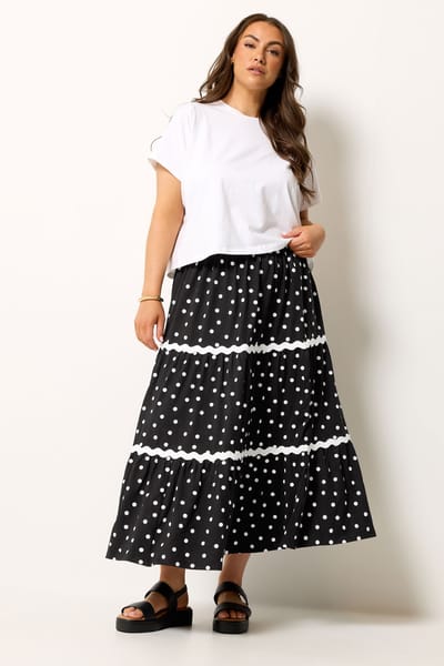 Yours Maxirok Met Zwarte Polkadots En Contrasterende Werveling Size 42